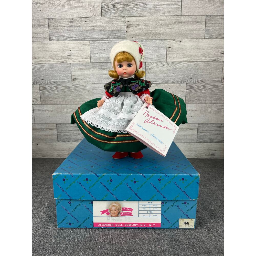 ADAME ALEXANDER DENMARK Blonde Girl Doll 7.5 Inch Traditional Dress Box 546 NOS